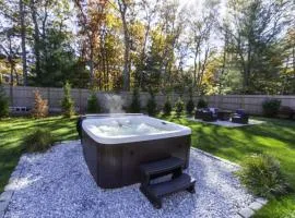 Modern Cape Stay with Hot Tub and Fire Pit