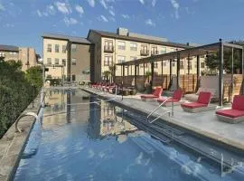 Maison King & Aqua, Walkable Legacy West W King Bed, Pool & Gym