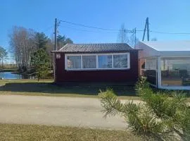 Vasaras mājiņa pie Rāznas ezera Nr 2