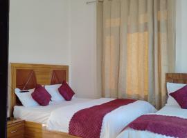 Rishi valley Homestay, viešbutis mieste Barkot