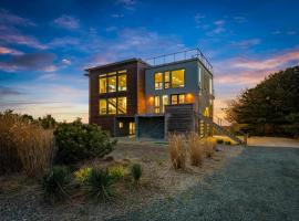 Bandon Beach - Hot Tub, Rooftop & Bandon Dunes, hotel in Bandon