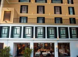 Grand Hotel Urban
