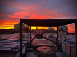 Luxus Loft über den Dächern von Roding, хотел в Родинг