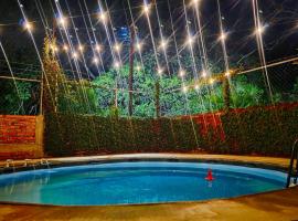 Casa Olivia at La Joya Escondita with Pool & Rooftop Lounge - 2BD - Near Sayulita and Punta Mita, Hotel in Higuera Blanca