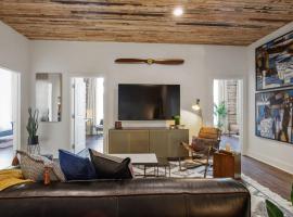 3BR Historic District Condo Vibrant Nightlife, hotel en Savannah