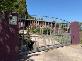 Villa Veronica: Sedini'de bir otel