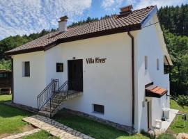 Villa River Pehchevo, Hotel in Pehčevo