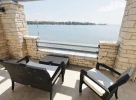 Villa Istrian with unique sea view 2