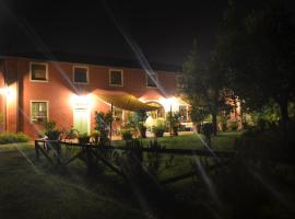 Agriturismo Al Podere Di Rosa, hotel-fazenda rural em Sant' Alessio