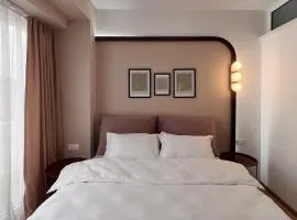 2001 Central Stay