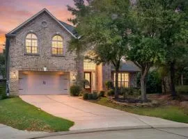 Cozy 4bdrm 3bath Home in The Woodlands