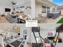 Luxury 5BR Retreat - Hot Tub - Game Room - Parks