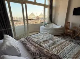 Farida Pyramids inn& Jacuzzi