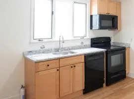 Brand New Spacious FamilyFriendly Home near Boston