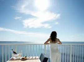 Sunsuites Villas At Sunseeker Resort, Curio By Hilton