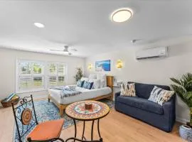 Steps to Sponge Docks | Private Greece Guesthouse