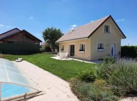 Gîte paisible avec piscine partagée, clim - 5 pers. - FR-1-583-518