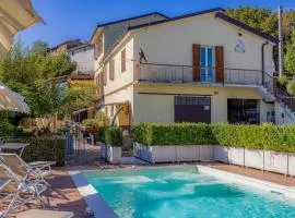 Gorgeous Home In Montefortino With Private Swimming Pool, Can Be Inside Or Outside