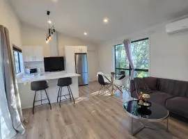 Cozy & Private 2-Bedroom Retreat Home