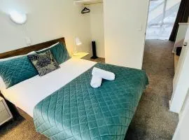 88 Wallace Court Motel - Free Parking