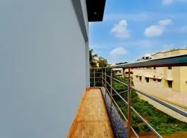 Super Collection O Thanjavur New Bus Terminal Formerly BMS Residency