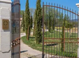 La cour du Luberon maisons d'hôtes