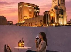Private rooftop Staywith a stunning church view perfect for romantic evenings Late Check out 2PM