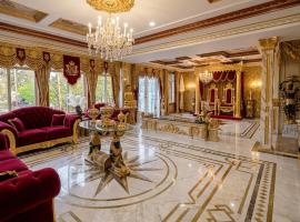 Empress Madani Palace, Boutique Hotel & سرا – hotel w mieście Surrey