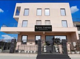 GREAT ROYAL eMPIRE, hotell sihtkohas Tājganj