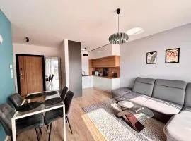 Modern Premium Apartment Near the Mountains with free parking space and self check in
