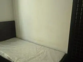 Bedroom with shared kitchen men only