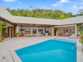 Villa Seresa Premium- La Union，Bacnotan的飯店
