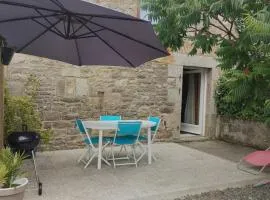 Duplex fonctionnel au coeur de la campagne