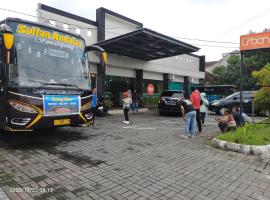 Hotel Urban Latifa Yogyakarta, hotel en Seturan