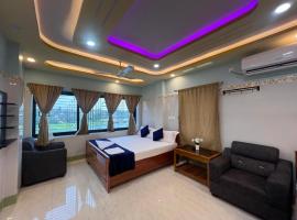 Hotel Raj, viešbutis mieste mayapur