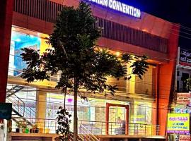 Hotel Shubham、Karīmnagarのホテル