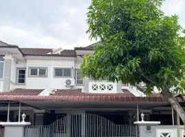 Kings Park Homestay