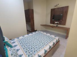 Hotel Anmol&Rooms, отель 