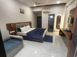 Hotel Anmol&Rooms