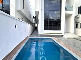 Tranquil Residences - Orchid, Lekki, hotel a Lekki
