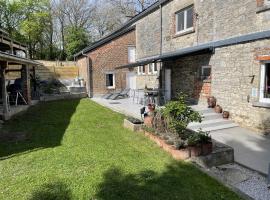 Gite Au Fil du Temps、Walcourtのホテル