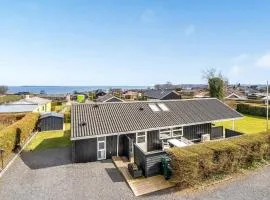 3 Bedroom Cozy Home In Hejls