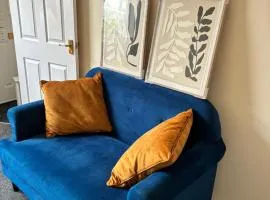 Cute Central House Sleeps 4
