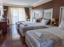 Sentinus Beach Hotel, hotel di Kusadası