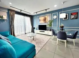 PARIS2 i-City Itqan Homes - 8pax, Netflix, Coway, parking