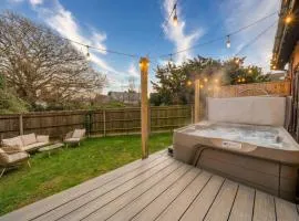 Relaxing Coastal Cottage with Hot Tub & Views