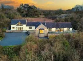 Luxury Sea View Home with Hot Tub & Sauna