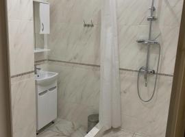 Гранд, viešbutis mieste Nemiya