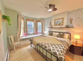 King Bed Apt in Bridgewater near River and Trails, hotel en Bridgewater