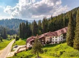 Alpine Relax free spa & pool